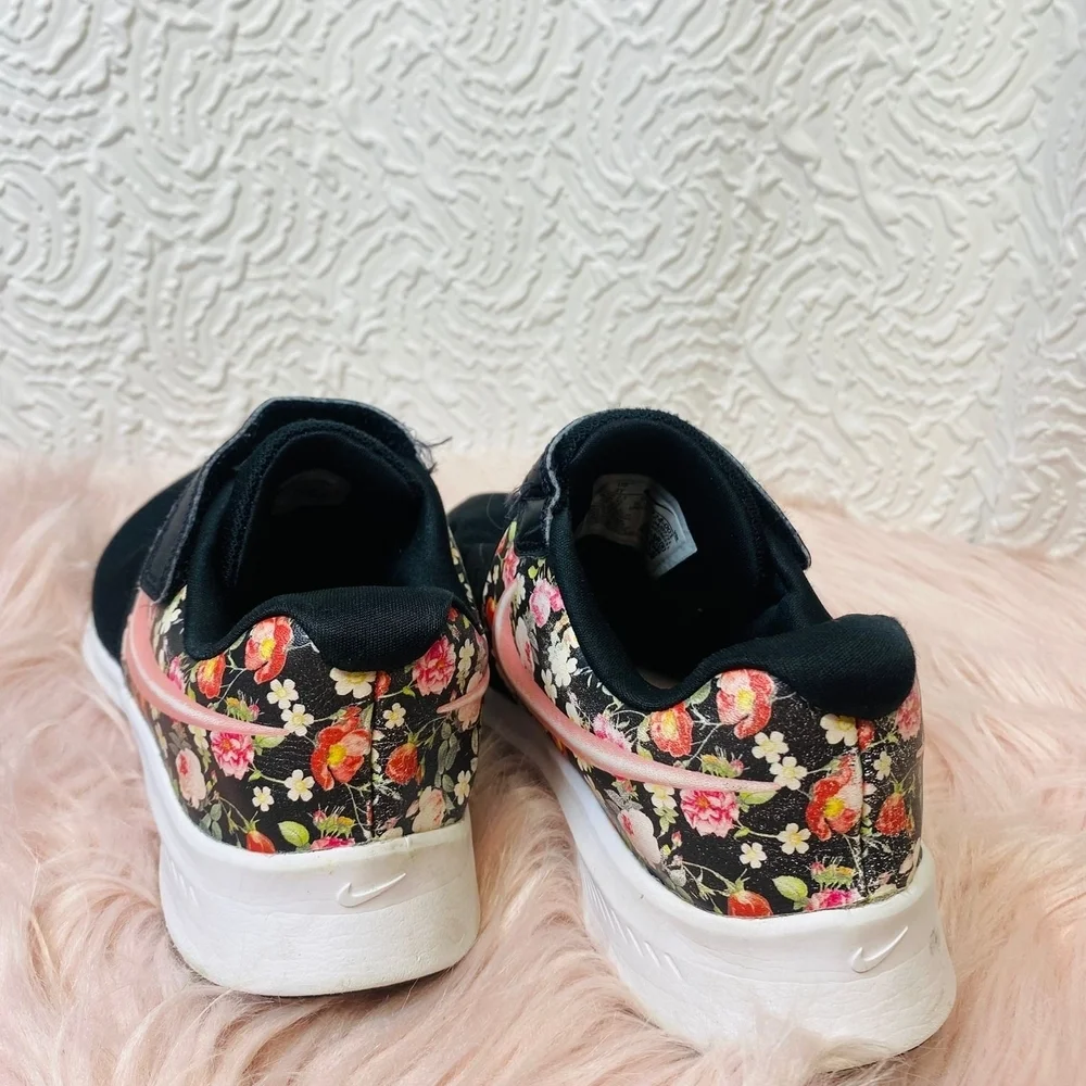 Nike Black Floral Sneakers